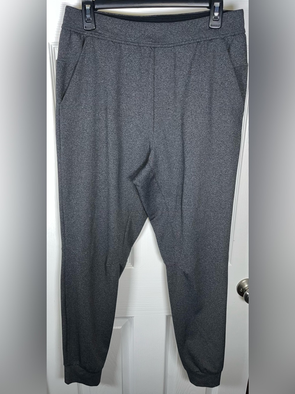 Lululemon Intent Joggers Gray Menโs Medium M Heathered